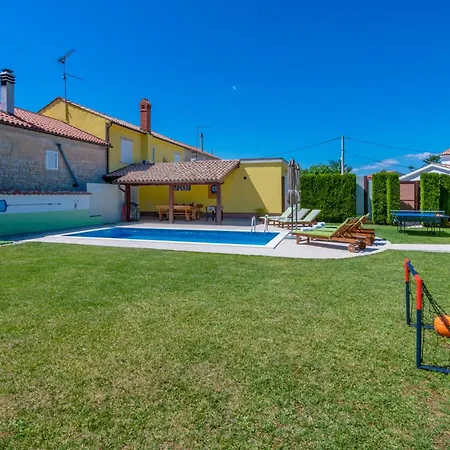 Hébergement de vacances Dajana, A Cozy Pet Friendly Minutes From The